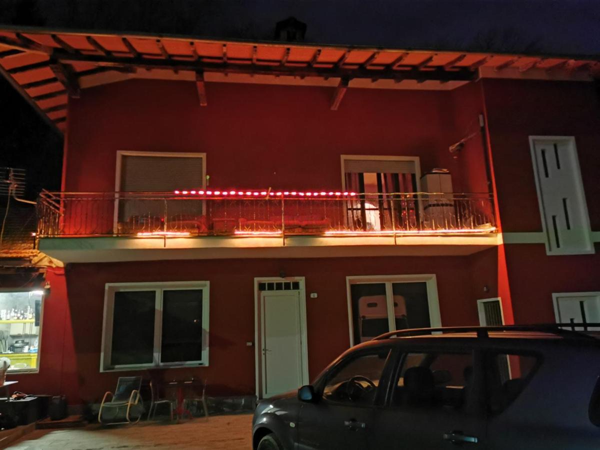 Hotel The Horse Pogno Exterior foto